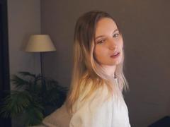 NicoleSpritzer - blond female with  big tits webcam at xLoveCam