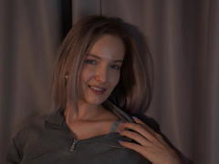 NicoleSpritzer - blond female with  big tits webcam at xLoveCam