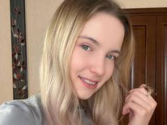 NicoleSpritzer - blond female with  big tits webcam at xLoveCam