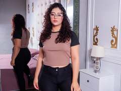 NicolleWest - female with black hair webcam at LiveJasmin