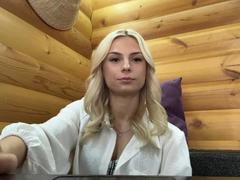 NidaLastinger - female webcam at xLoveCam