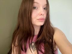 NieshaRonsini - female with black hair webcam at xLoveCam