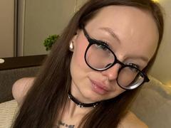 NieshaRonsini - female with black hair webcam at xLoveCam