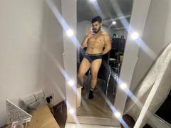 NiganDuquette from xLoveCam