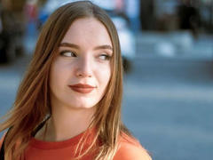 NightFlame-hot - female with brown hair webcam at xLoveCam