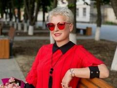 NikaClare - blond female webcam at xLoveCam