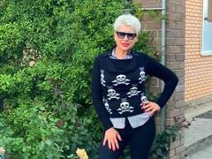 NikaClare - blond female webcam at xLoveCam