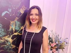 NikaStraitl - blond female webcam at LiveJasmin