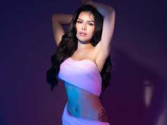 NickieBond - shemale with black hair and  small tits webcam at LiveJasmin