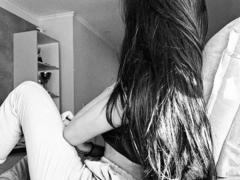 NikkiXRouse - female with brown hair and  small tits webcam at xLoveCam