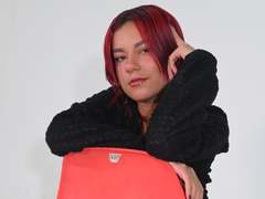 NikkyDoll - female with red hair webcam at xLoveCam