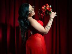NikkyHearts - female with black hair webcam at xLoveCam