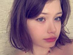 NikolKitt - female webcam at xLoveCam