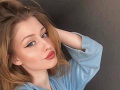Nikollia from xLoveCam