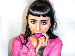 CoquinCherry - female with black hair and  big tits webcam at xLoveCam