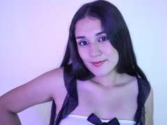 NanaClare - female with black hair webcam at LiveJasmin