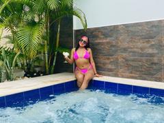 NinaDevillee - female with brown hair and  small tits webcam at ImLive