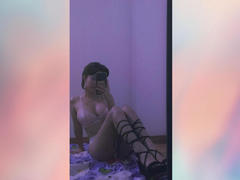 LizFreya - female with black hair and  big tits webcam at LiveJasmin