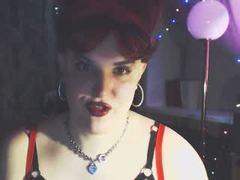 NinaWilliamsts - shemale with brown hair and  small tits webcam at xLoveCam