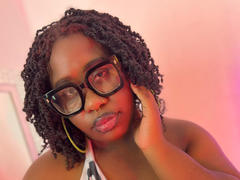 NinamiS from xLoveCam