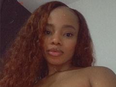 Nishah from xLoveCam