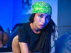 NixEris - female with black hair webcam at LiveJasmin