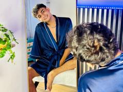 NixPeach - male webcam at LiveJasmin