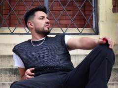 NoahRusso - male webcam at LiveJasmin