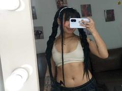 NoahTomson - female with black hair webcam at LiveJasmin