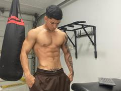 NoahhJacob - male webcam at xLoveCam