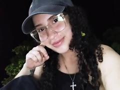 NoaxxMalak - female with black hair and  big tits webcam at xLoveCam