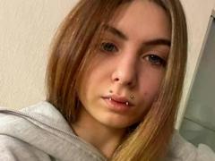 NobukoGraue - female with black hair and  big tits webcam at xLoveCam