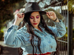 NohaMullers - female with black hair and  big tits webcam at xLoveCam