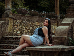 NohaMullers - female with black hair and  big tits webcam at xLoveCam