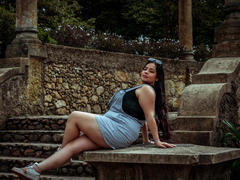 NohaMullers - female with black hair and  big tits webcam at xLoveCam