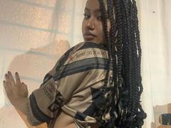 NoiraVale - female with black hair and  big tits webcam at xLoveCam