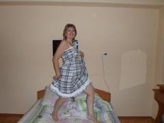 NonaDiamond - blond female webcam at ImLive