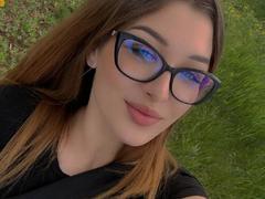 NovaKainn - female with brown hair webcam at xLoveCam