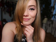 noukonekox-hot - blond female webcam at xLoveCam