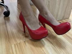 NutaAlisson - female with brown hair webcam at xLoveCam