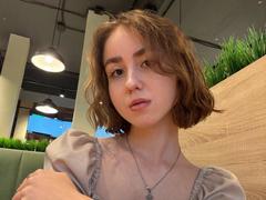 NylaDoore - female with brown hair webcam at xLoveCam