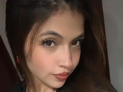 NyraVane - female with brown hair webcam at xLoveCam
