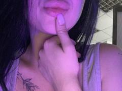 Olieri - female with brown hair and  small tits webcam at xLoveCam
