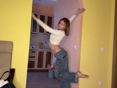 OlimpiaWiatrek - blond female webcam at xLoveCam