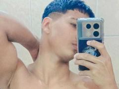 OliverParker - male webcam at xLoveCam