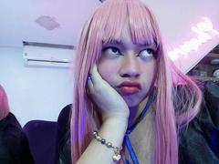 OliverPelman - blond shemale webcam at xLoveCam