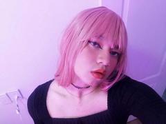 OliverPelman - blond shemale webcam at xLoveCam