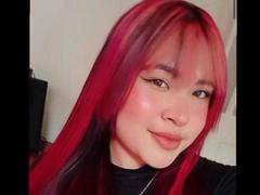 OliviGrace - female with black hair and  small tits webcam at LiveJasmin