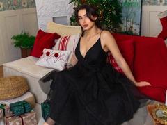 OliviaStanford - female with brown hair webcam at LiveJasmin