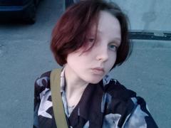 OliviaFlex - female with brown hair webcam at xLoveCam